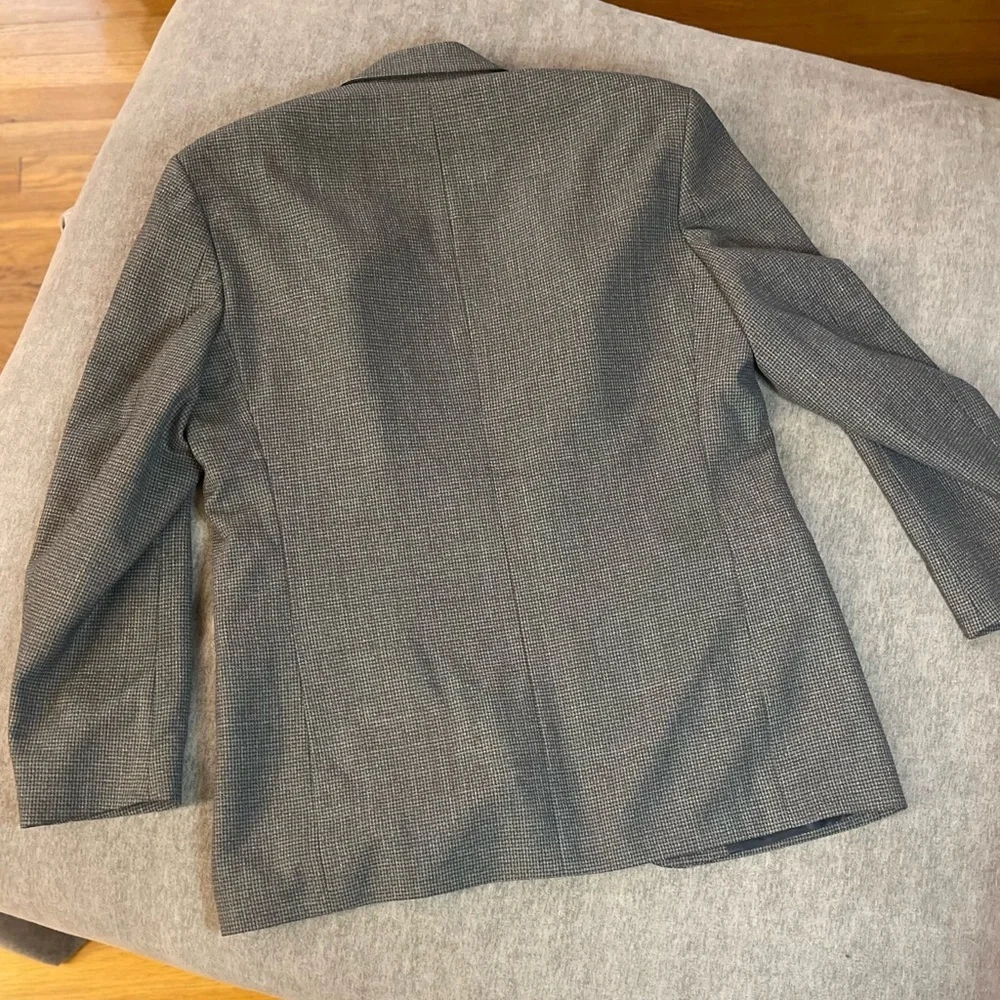 Oscar De La Renta grey wool suit jacket size 40 regular